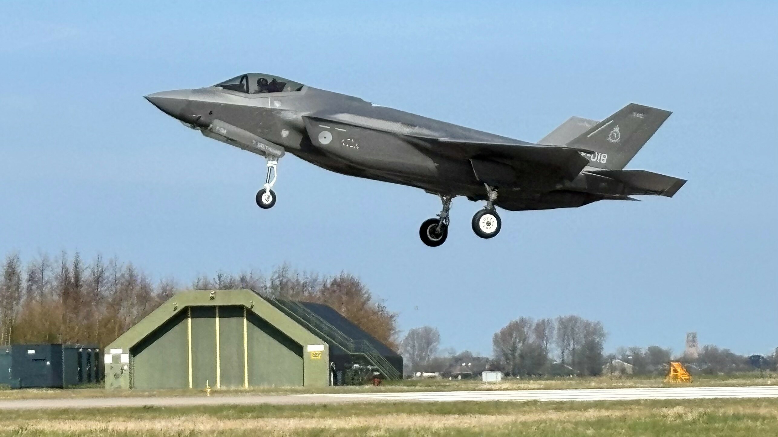 In F-35 lânet op de Fleanbasis Ljouwert