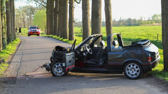Eenzijdig ongeluk in Woudenberg. Eenzijdig ongeluk in Woudenberg.