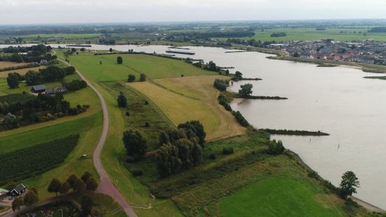 Bouwbedrijf boos op Rijkswaterstaat vanwege wegafsluiting, spant kortgeding aan Home