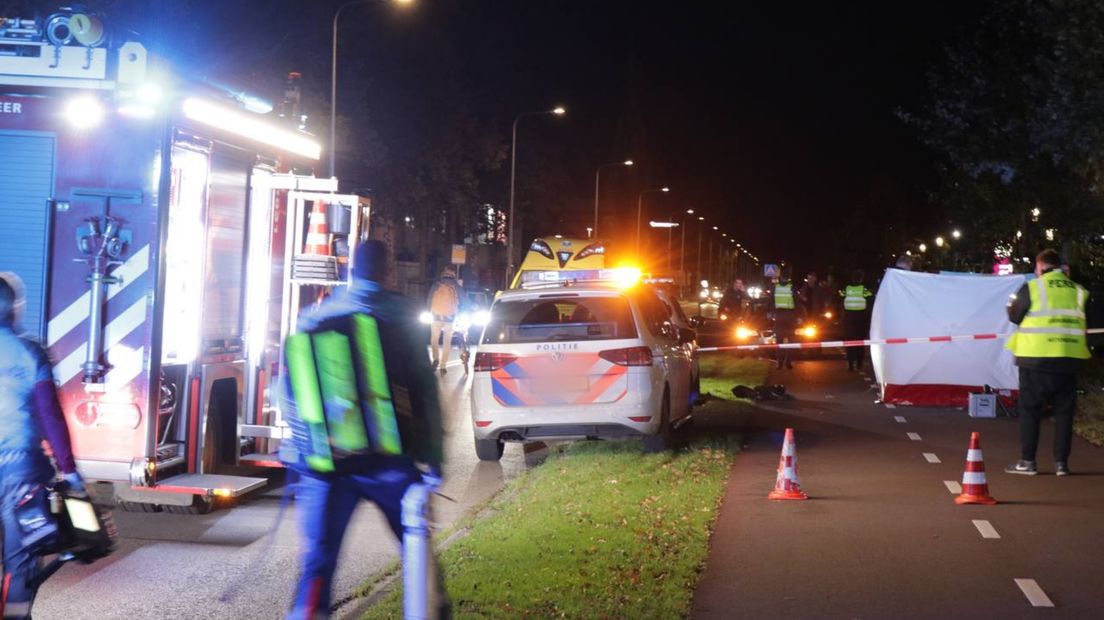 De Brandweer heeft zichtschermen geplaatst