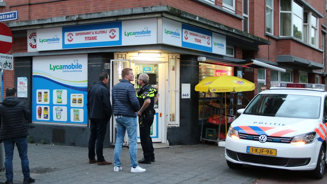 Mislukte overval op avondwinkel De la Reyweg Den Haag