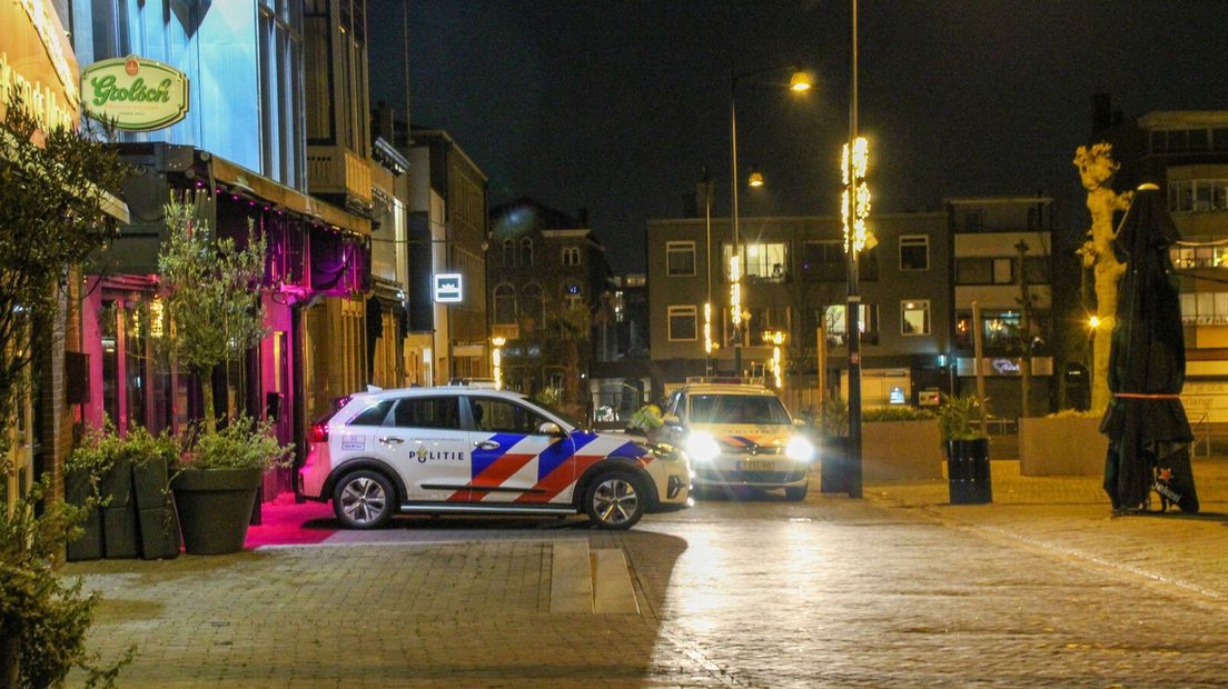 Politie in Veenendaal, gisteravond.