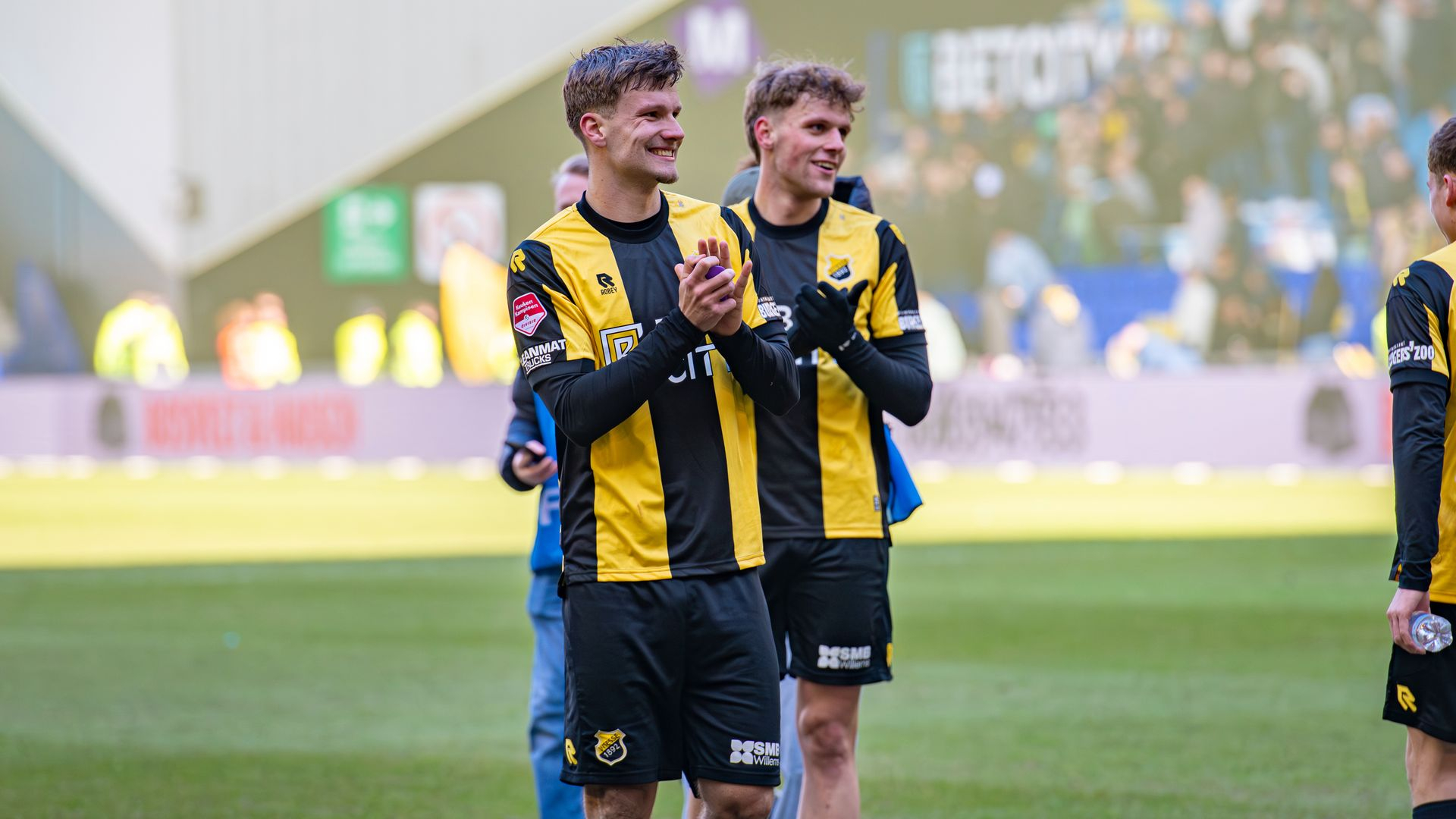 Organisaties steunen Vitesse.