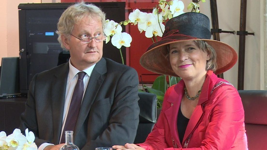 Eberhard van der Laan samen met oud-burgemeester Annemiek Jetten