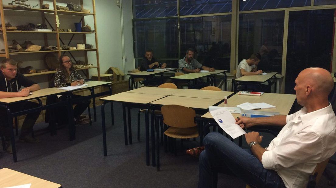 Gratis cursussen op de avondschool (Rechten: Janet Oortwijn/RTV Drenthe)