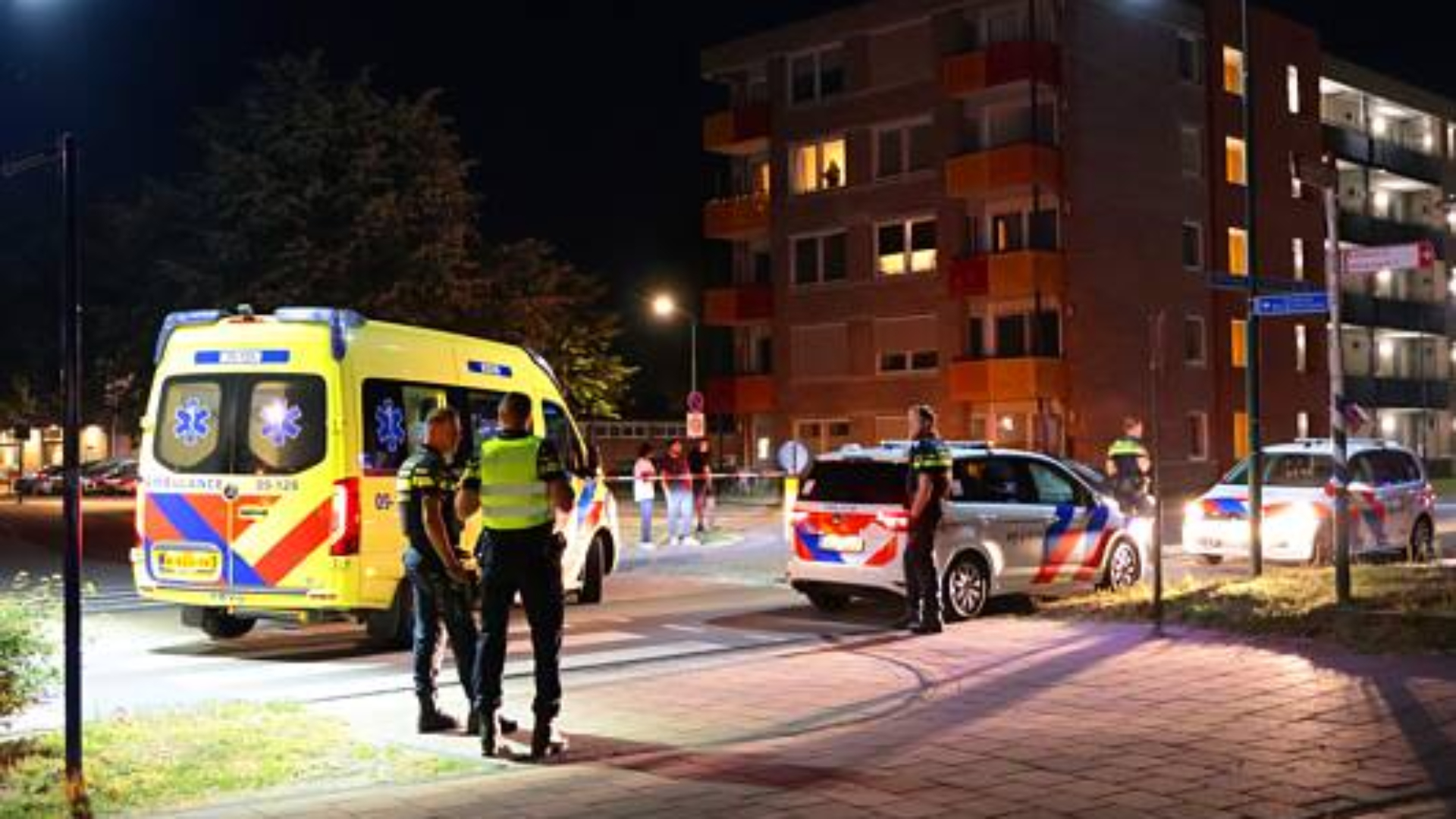 Voetganger gewond na aanrijding op zebrapad in Baarn
