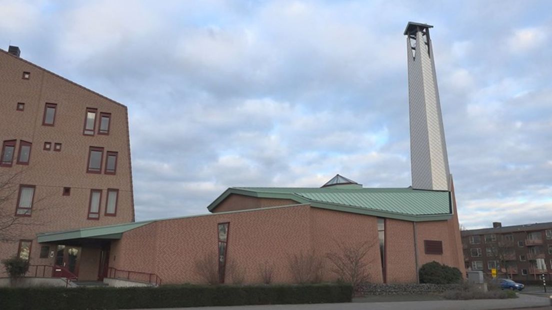 De Elisakerk in Almelo is nog zelfstandig