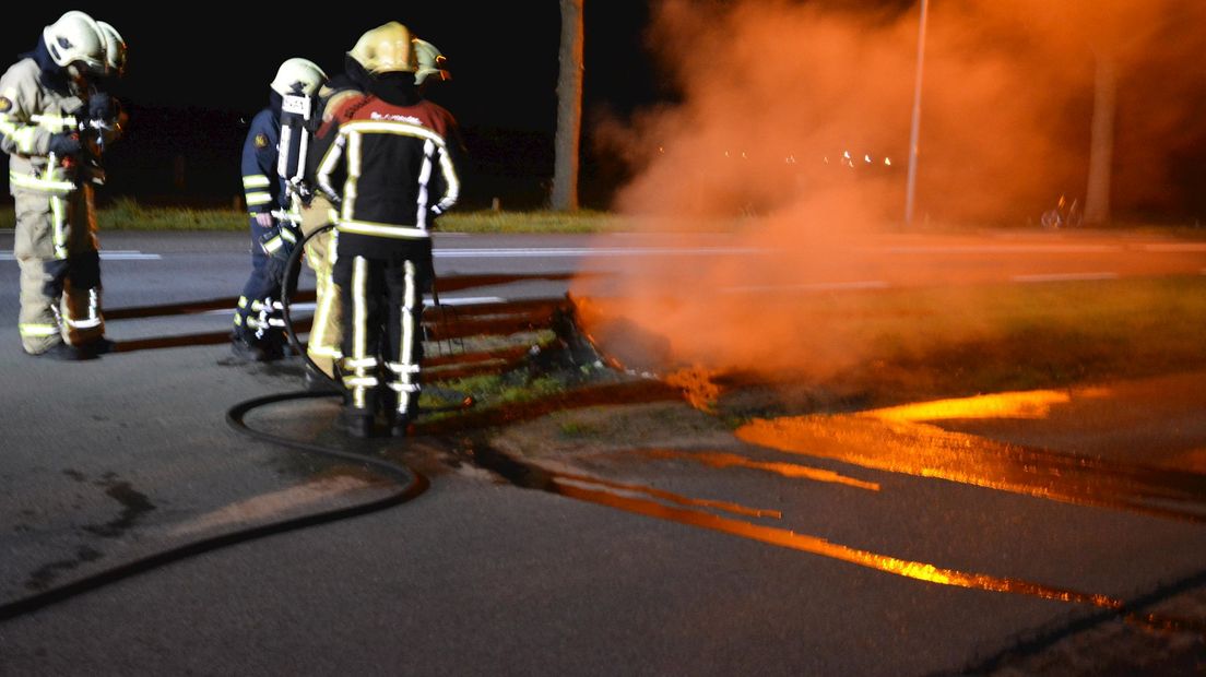 Container in brand aan Tonnendijk Vroomshoop