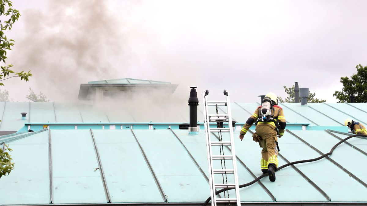 Brand in basisschool Leeuwarden: lessen van maandag gaan niet door