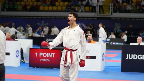 Ricardo (19) vecht op wereldniveau maar verdient er niks mee: ‘Ik moet zelfs betalen’