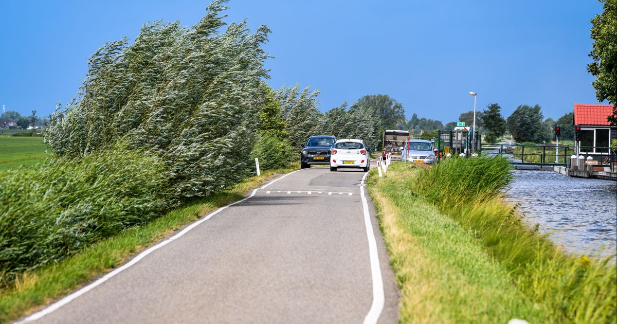 Soap rond weg tussen twee dorpen duurt voort, buurtbewoners dreigen met