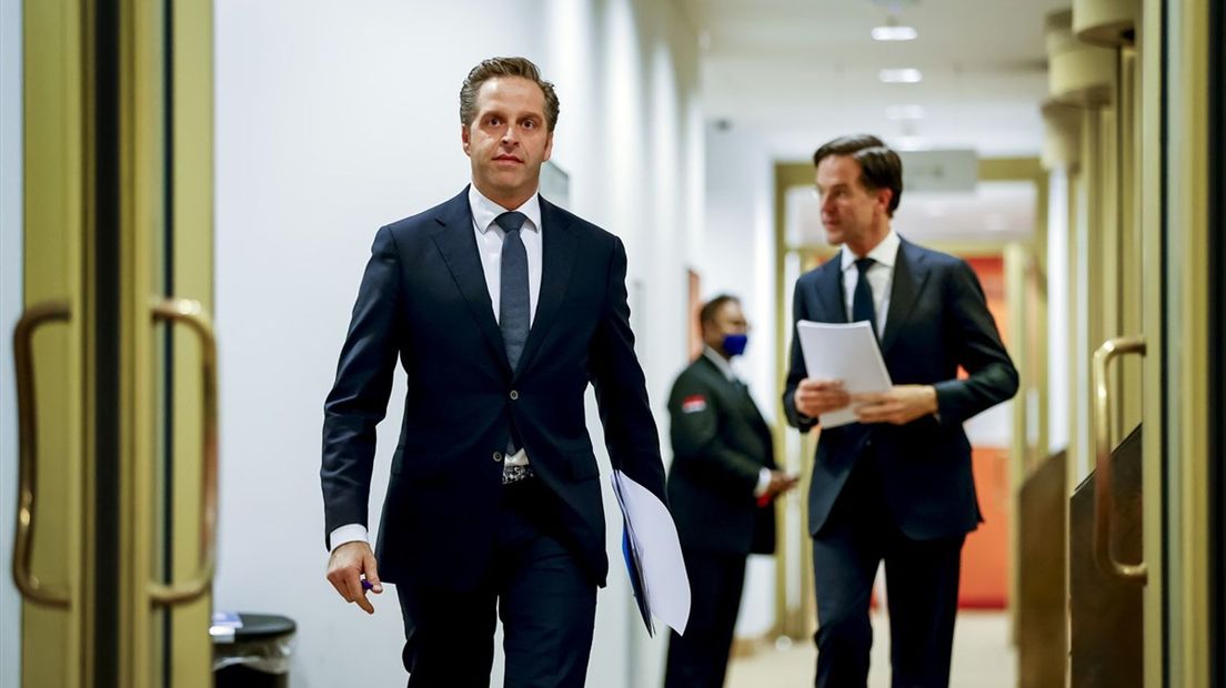 Avondklok vanaf tien uur, geen versoepelingen