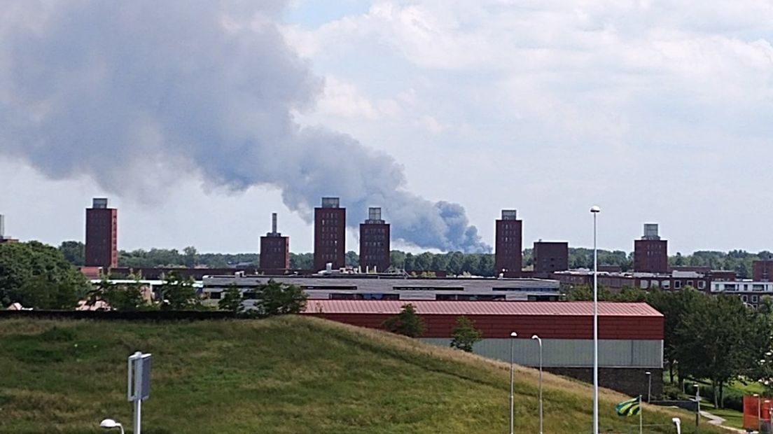 Rookwolken te zien boven Ypenburg 