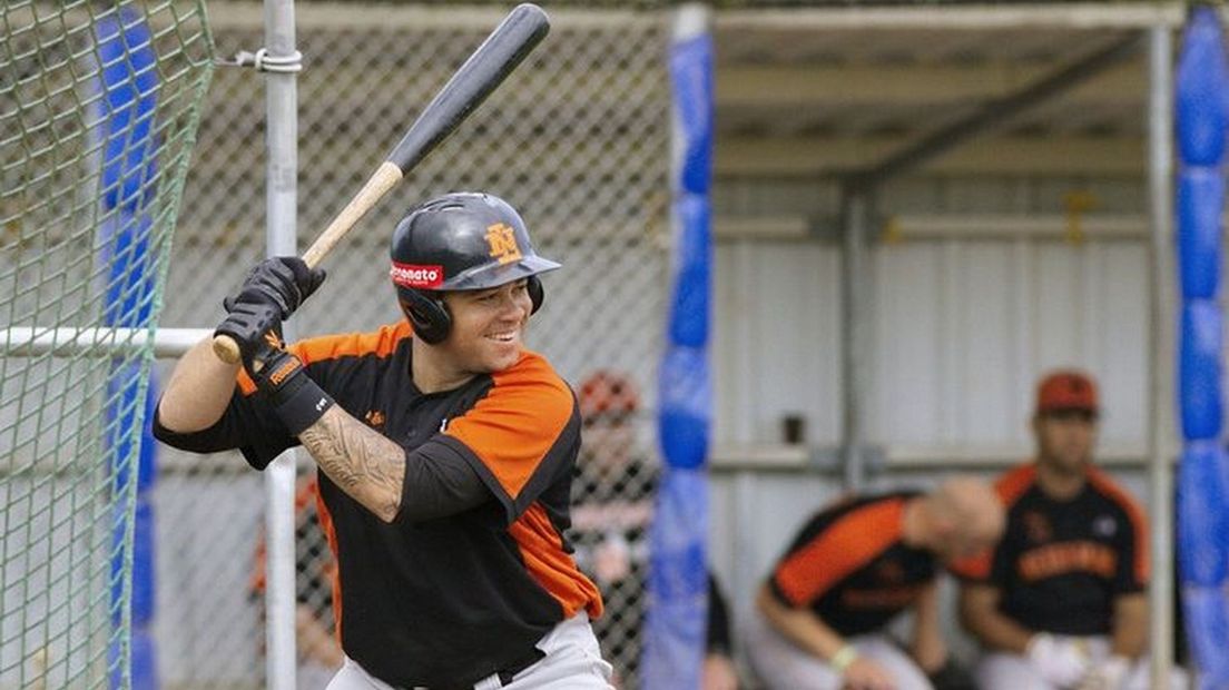 Danny Rombley in Oranje (Foto Jan Kruijdenberg)