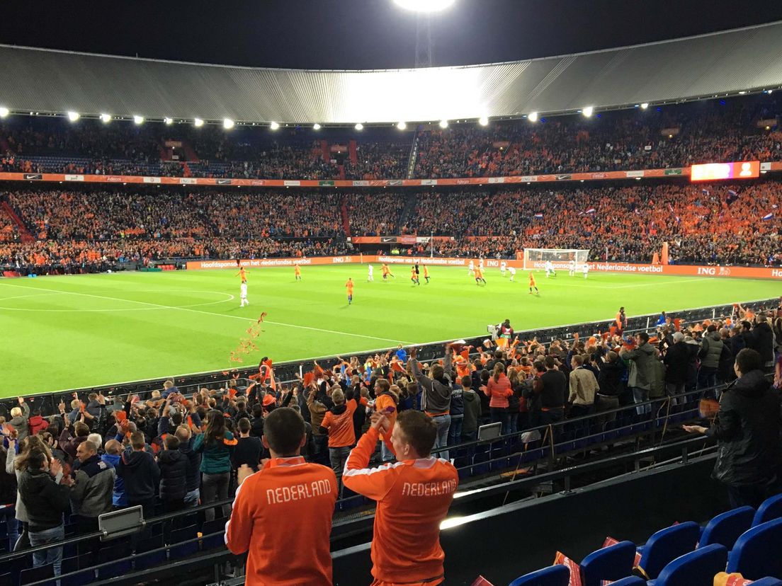 Oranje in De Kuip