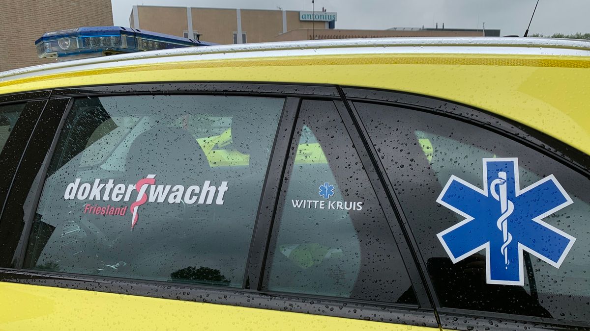 Bakhuizen klaagt over dokterswacht: 