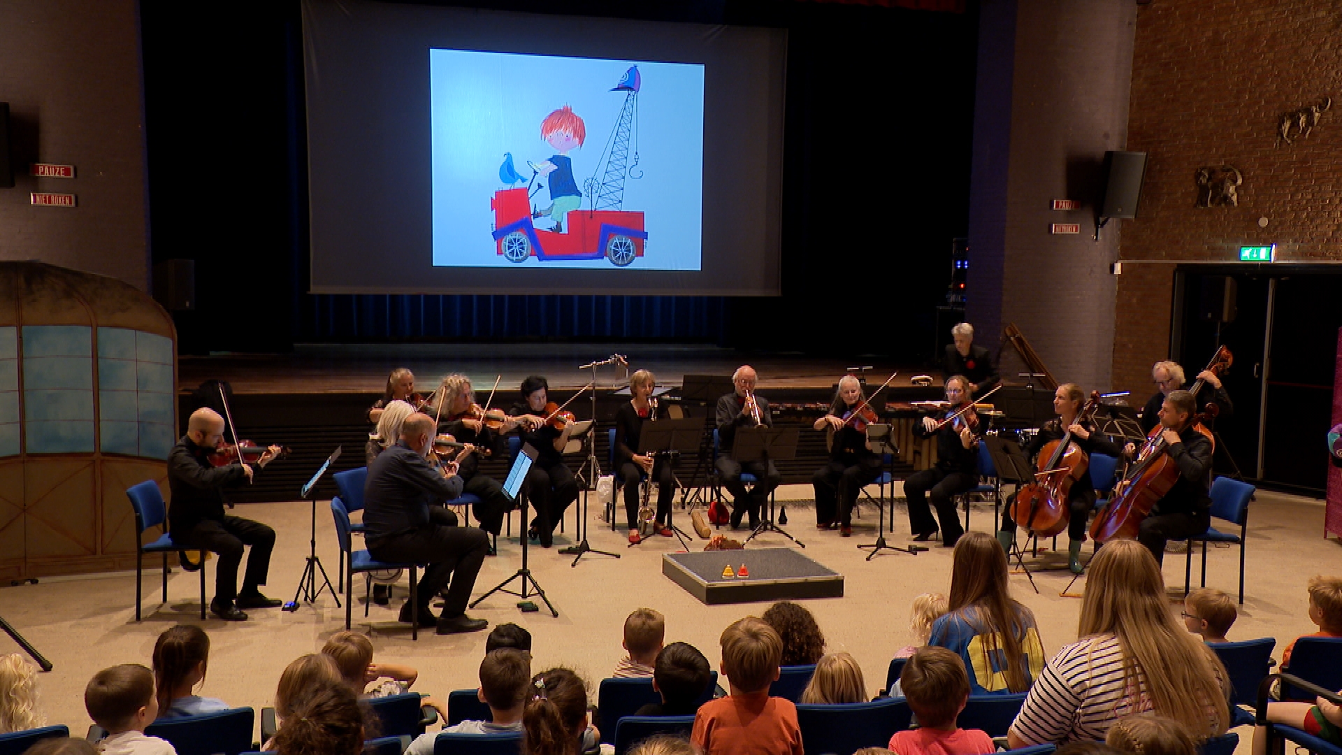Zeeuws Orkest speelt Pluk van de Petteflat in De Halle