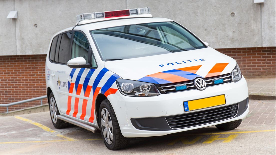 De mannen deden zich voor als agenten en beroofden de toeristen