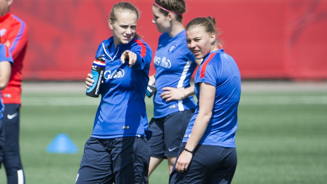 ANP Oranje vrouwen - Vivianne Miedema en Petra Hogewoning