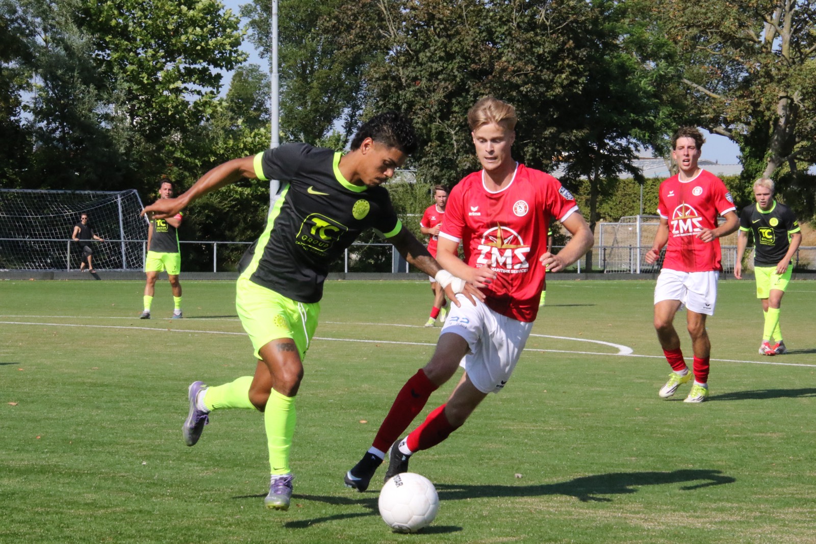 GOES gaat onderuit tegen tweededivisionist IJsselmeervogels en ziet drie spelers geblesseerd uitvallen