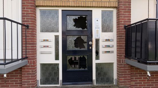 Gewonde bij botsing • explosie vernielt deur