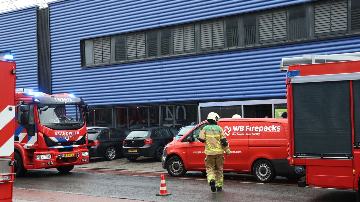 112 Nieuws: Persoon gewond bij steekincident in Enschede | Industriebrand in Enter
