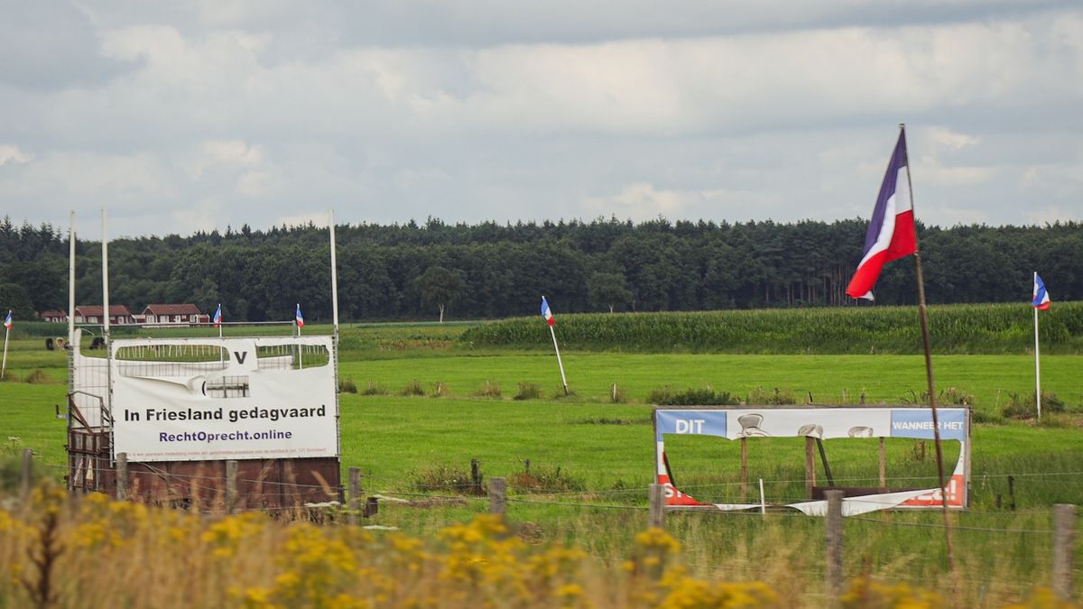 112-nieuws: Geen treinen tussen Groningen en Assen door defecte bovenleiding • Fiets in brand op sta