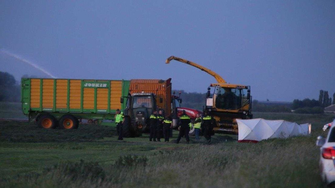 Het veld bij Maren-Kessel waar het ongeluk gebeurde.