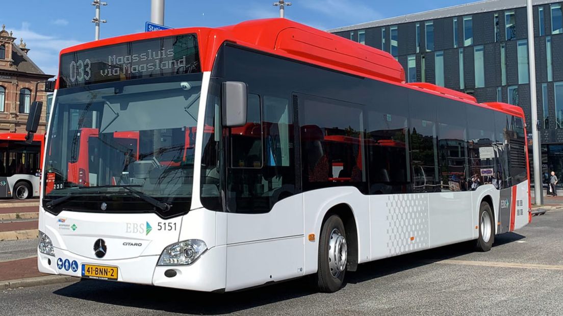 EBS-bus, foto ter illustratie