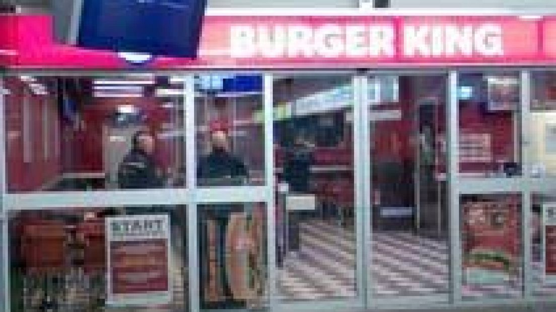 Drietal berooft Burger King Arnhem