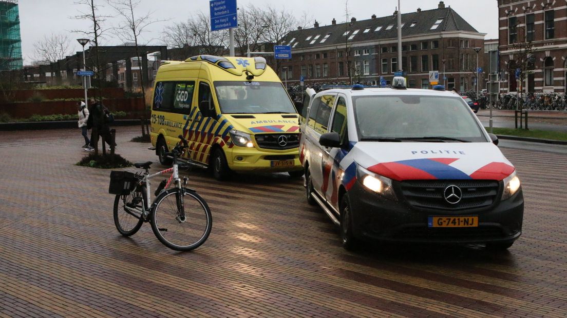 Bij een steekincident in Delft raakte één persoon gewond