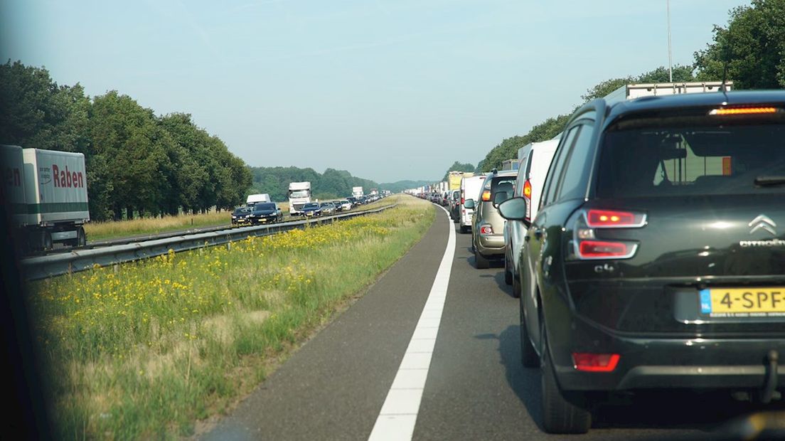 File op A1 richting Deventer