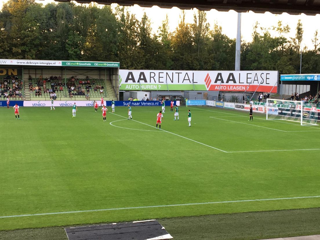FC Dordrecht in eigen huis tegen Jong Ajax