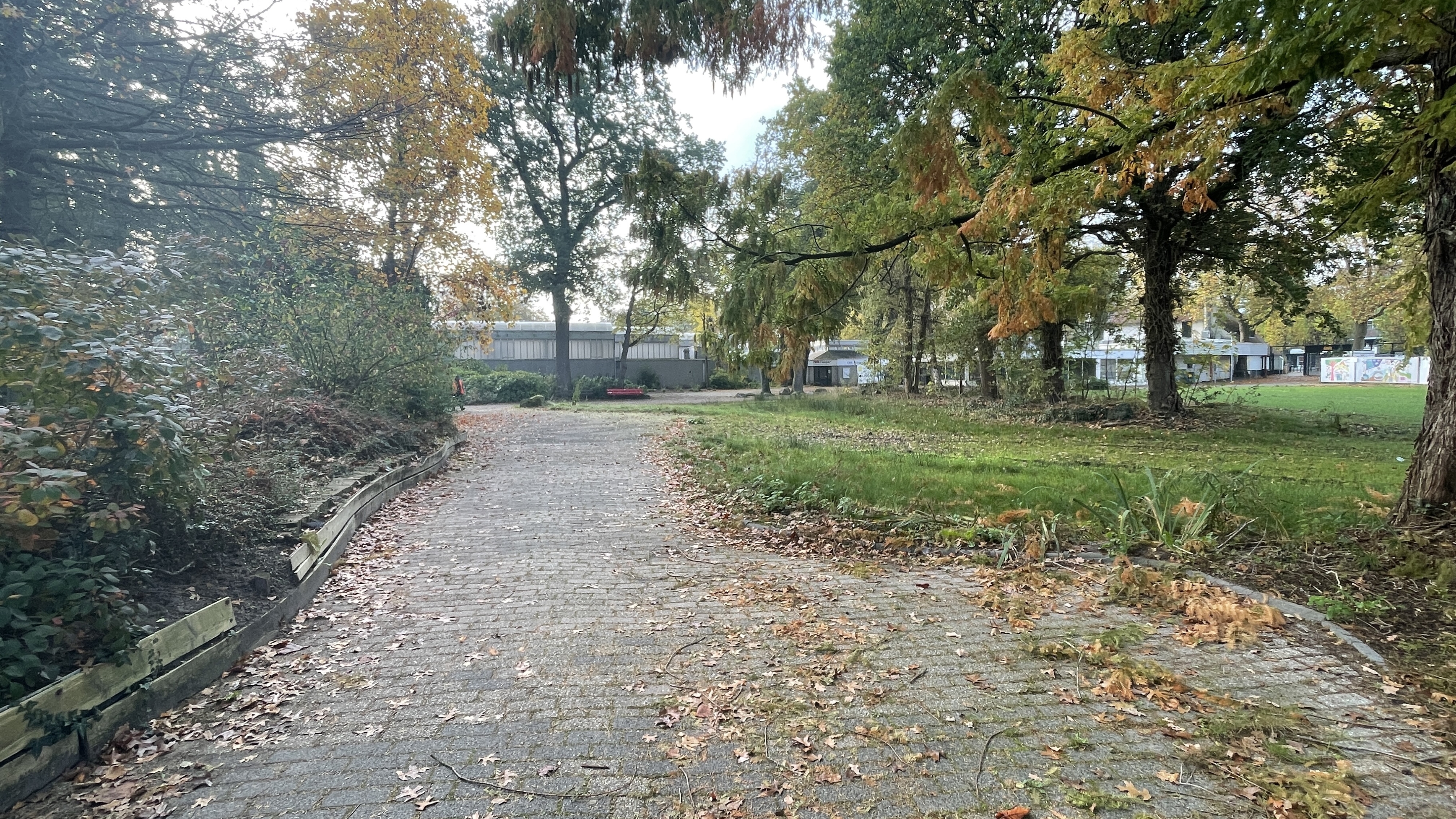 Rensenpark Emmen Krijgt Opknapbeurt: 'Het Is Een Uniek Park, Maar Wel ...