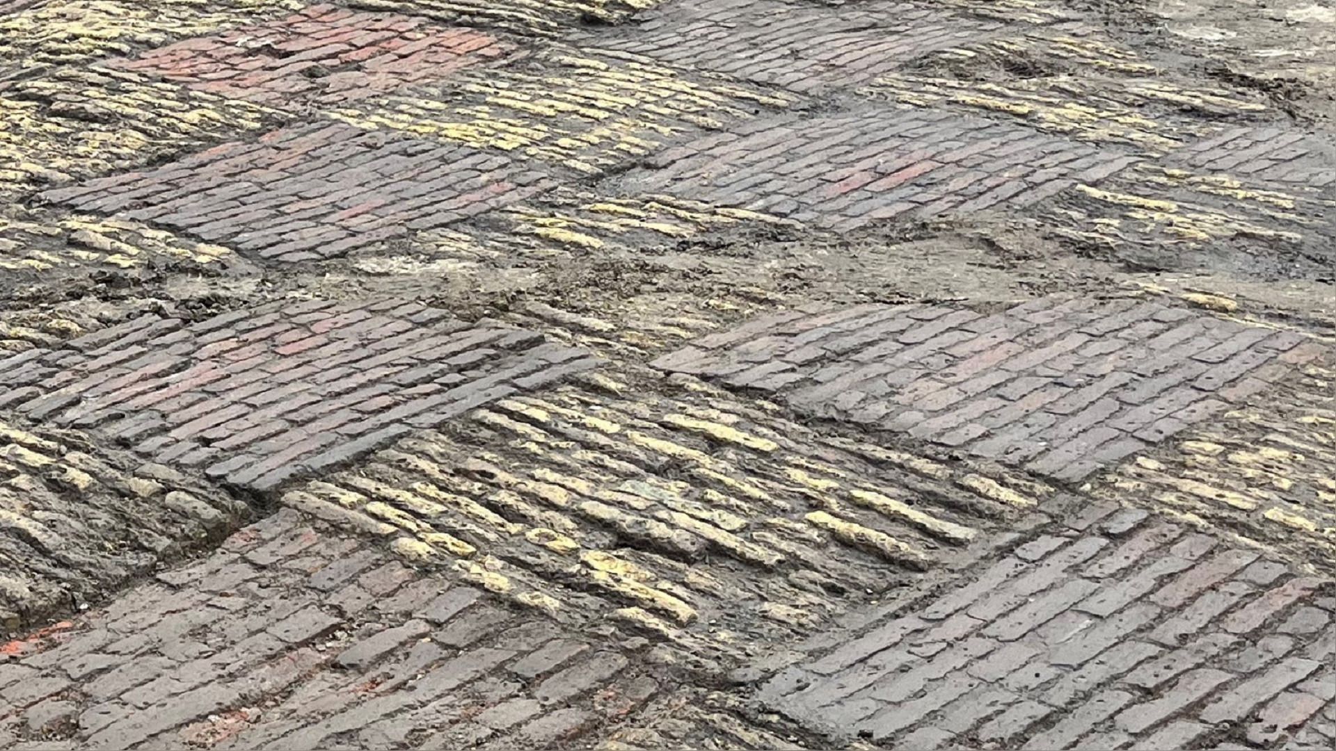 Ljouwert wol âlde stiennen flier Waagplein útstalle, hoe en wêr noch net bekend