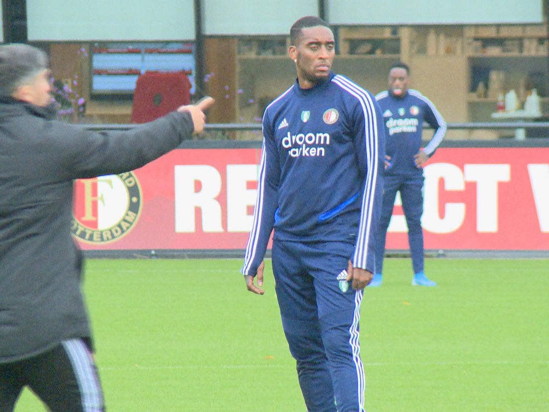 Select groepje op laatste openbare training Feyenoord