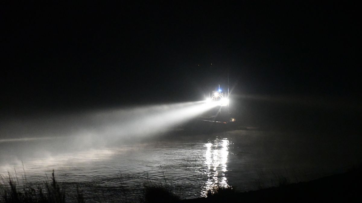 KNRM redt onderkoeld slachtoffer na lange zoektocht bij Hoedekenskerke