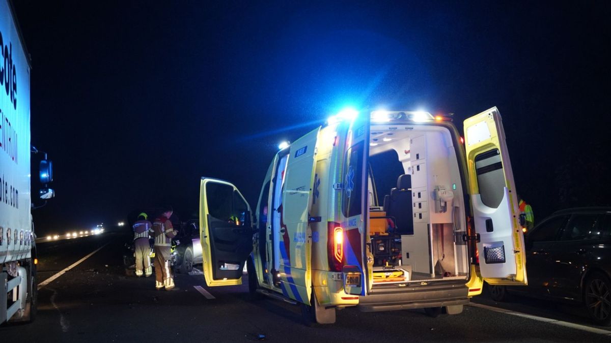 Zwaar ongeval op A73 bij Castenray: traumahelikopter opgeroepen