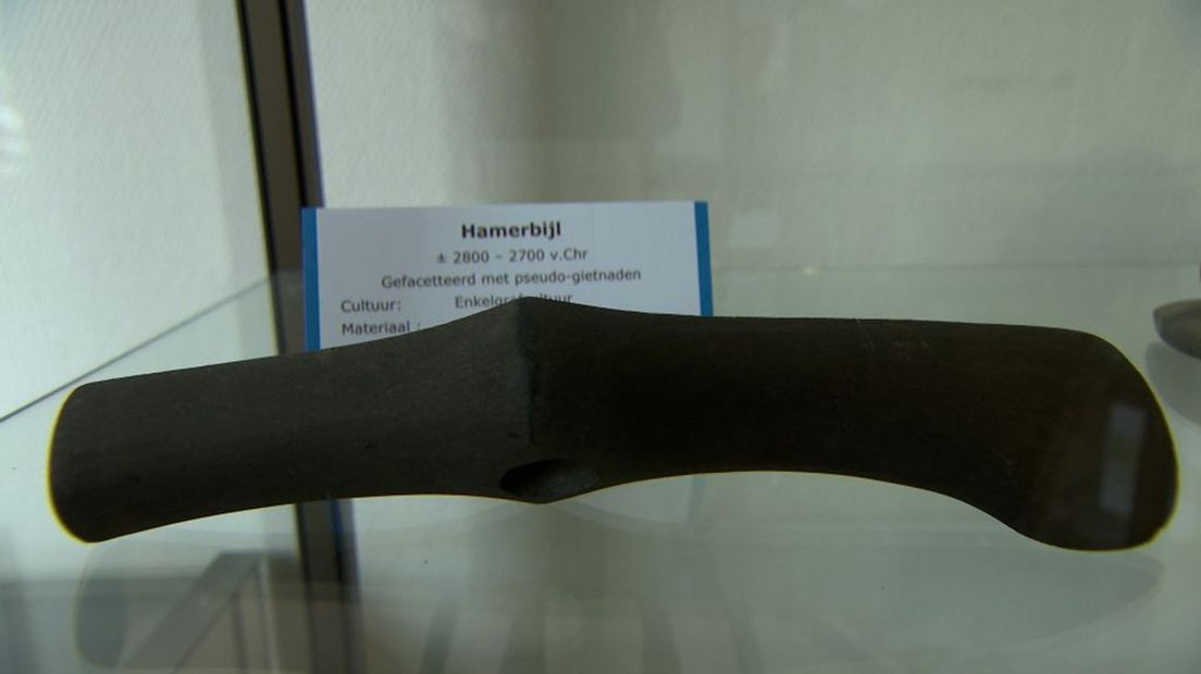 Museum de Scheper heeft onlangs deze hamerbijl aan de collectie toegevoegd.
