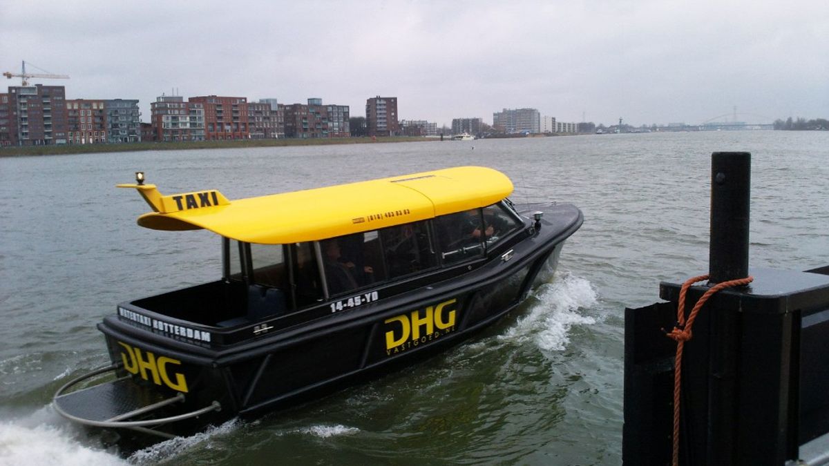 Dordrecht krijgt eigen watertaxi's - Rijnmond