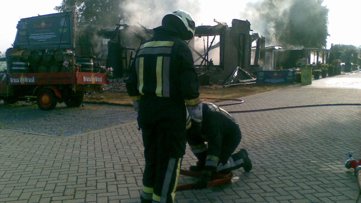 Brand verwoest restaurant in Midlaren