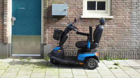Man die zelf scootmobiel gebruikt verdacht van diefstal acht scootmobielen Home