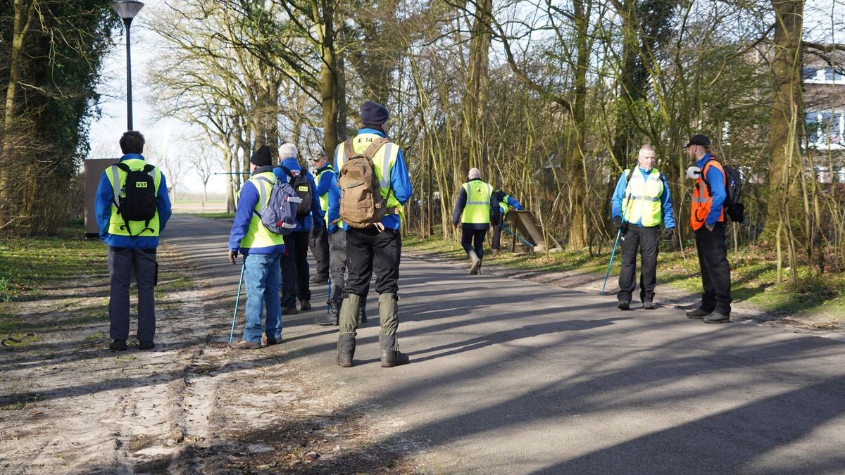 Veteranen Search Team helpt zoeken naar vermiste man (68)