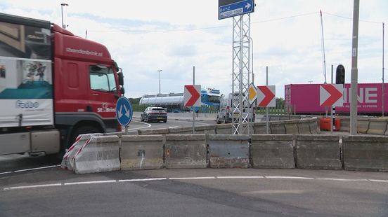 Waarom je op het A2-viaduct bij Born ineens denkt dat je verkeerd rijdt Home