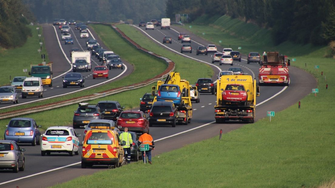 Er moesten zeker drie auto's worden weggetakeld