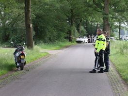 112 nieuws: Scooterrijder raakt ernstig gewond bij eenzijdig ongeval