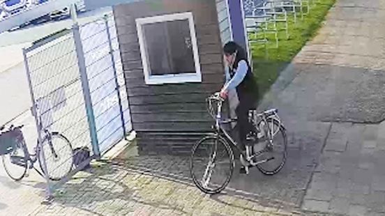 Politie deelt beelden van fietsendief