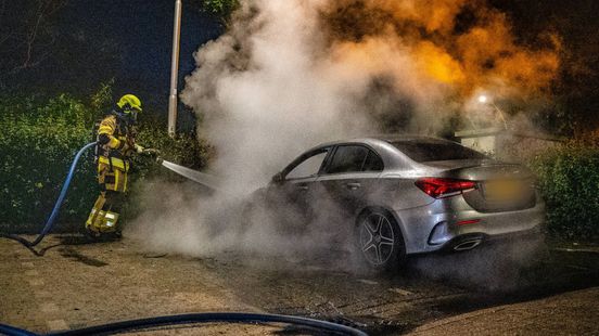 Fietser gewond na aanrijding met auto • Vrijdag rijden er geen treinen in Noord-Holland. Fietser gewond na aanrijding met auto • Vrijdag rijden er geen treinen in Noord-Holland.