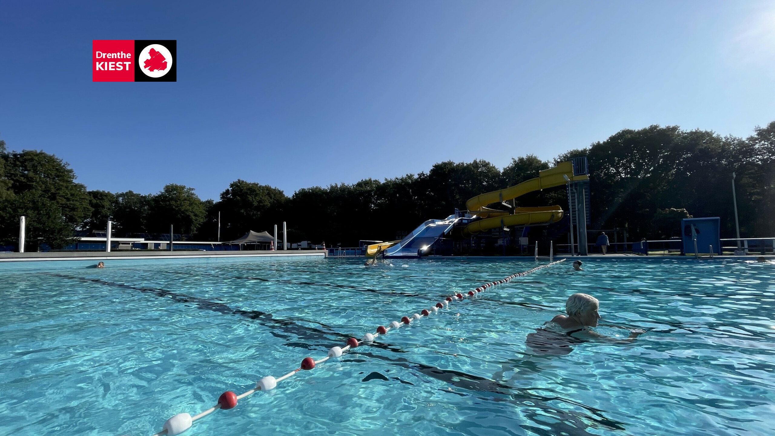 De ene gemeente heeft miljoen over voor zwembad, de andere tonnen: 'Kun je eigenlijk niet vragen van vrijwilligers'