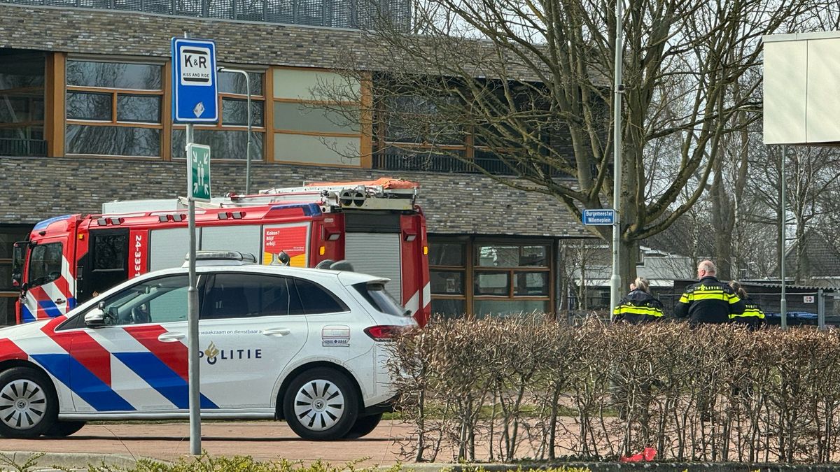 Basisschool ontruimd om gaslucht: boer rijdt mest uit